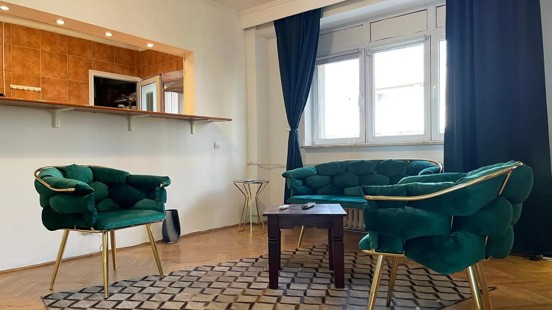 Apartment Terrace Balcony Downtown Delight Old Town Oasis City Center Universitate Square Old Town Bucharest